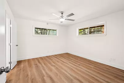 921 Bromwich Street, Garland, TX 75040 - Photo 27