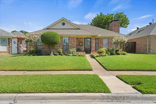 2833 Stoneridge Dr, Garland, TX 75044 - Photo 1
