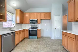 1305 Heather Brook Dr, Allen, TX 75002 - Photo 9