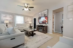 3031 Appaloosa Dr, Dallas, TX 75237 - Photo 1