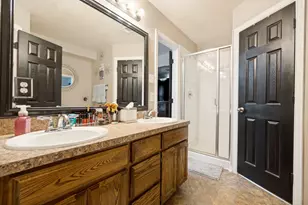 3031 Appaloosa Dr, Dallas, TX 75237 - Photo 17