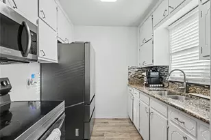 5008 Gilbert Dr, Fort Worth, TX 76116 - Photo 9