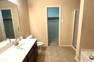 10687 Midway Dr, Frisco, TX 75035 - Photo 5