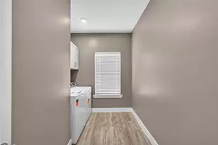 1439 Cr 4209, Jacksonville, TX 75766 - Photo 31