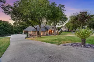 132 N Star Crossing Ln, Weatherford, TX 76088 - Photo 3