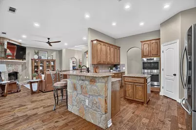 132 N Star Crossing Lane, Weatherford, TX 76088 - Photo 11
