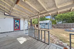 142 Iowa Pl, Van, TX 75790 - Photo 15