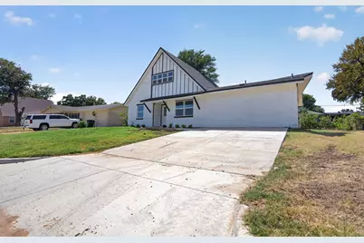 4478 Wilhelm Street, Fort Worth, TX 76119 - Photo 5