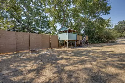 1530 W Chestnut Street, Denison, TX 75020 - Photo 5