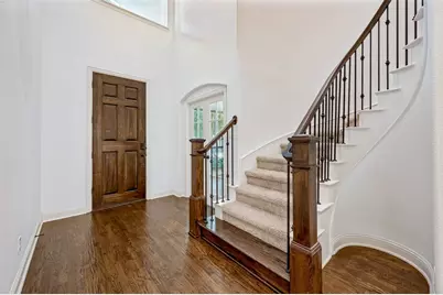 8100 Paisley, The Colony, TX 75056 - Photo 3