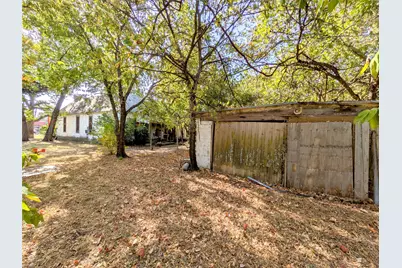 1723 Haltom Road, Haltom City, TX 76117 - Photo 5