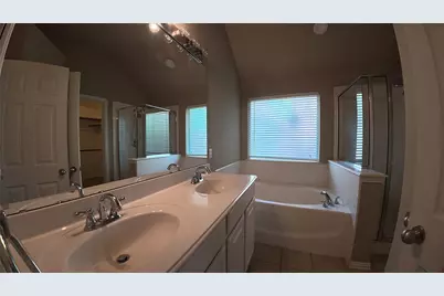 4041 Summerhill Lane, Fort Worth, TX 76244 - Photo 13