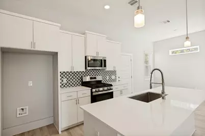 1042 Rosemont Street #1, Austin, TX 78723 - Photo 9