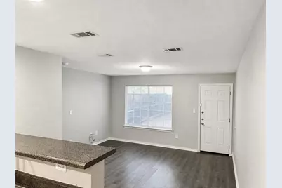 4011 Preferred Place, Dallas, TX 75237 - Photo 5