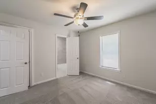 5729 Wellesley Ave, Fort Worth, TX 76107 - Photo 17