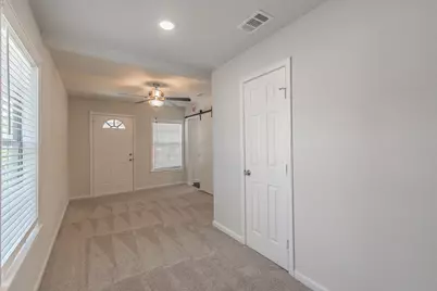 5729 Wellesley Avenue, Fort Worth, TX 76107 - Photo 25