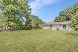 5729 Wellesley Ave, Fort Worth, TX 76107 - Photo 33
