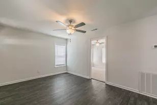 5729 Wellesley Ave, Fort Worth, TX 76107 - Photo 7