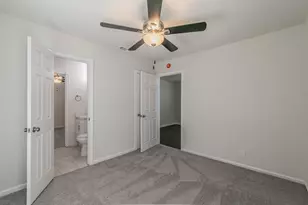 5729 Wellesley Ave, Fort Worth, TX 76107 - Photo 11