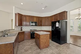 1000 Leoti Ln, Plano, TX 75094 - Photo 5