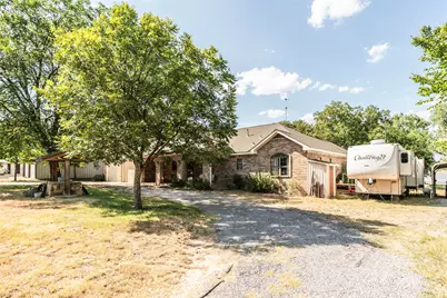 264 Oak Street, Nocona, TX 76255 - Photo 7