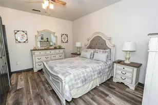 264 Oak St, Nocona, TX 76255 - Photo 35