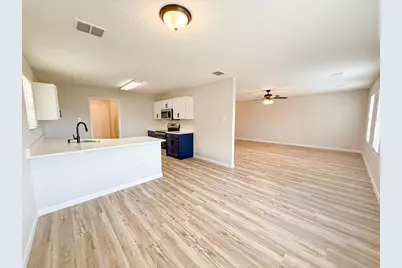 4913 Waterford Drive, Fort Worth, TX 76179 - Photo 7