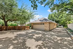 5709 Glacier Lake Dr, Arlington, TX 76013 - Photo 35