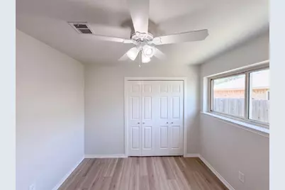 220 Grand Meadow Drive, Fort Worth, TX 76108 - Photo 13
