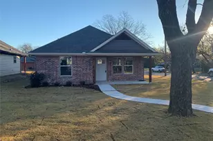 303 N Colbert Ave, Sherman, TX 75090 - Photo 1