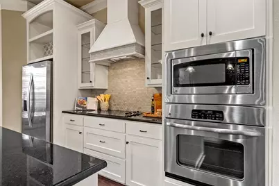 337 Edinburgh Lane, Waco, TX 76712 - Photo 13