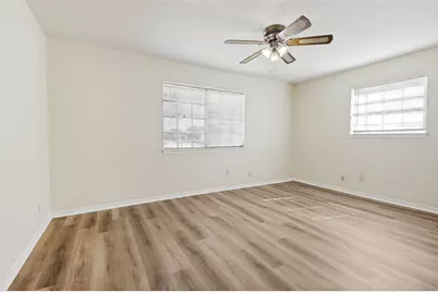 300 College Street #E, Arlington, TX 76010 - Photo 11