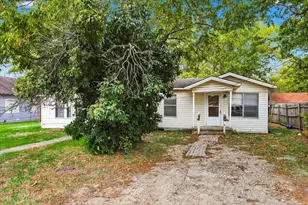 220 S 2nd St, Wills Point, TX 75169 - Photo 23