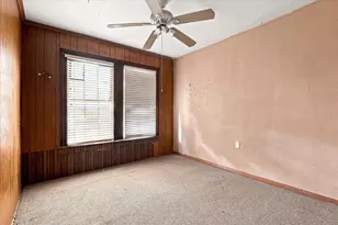 220 S 2nd St, Wills Point, TX 75169 - Photo 11