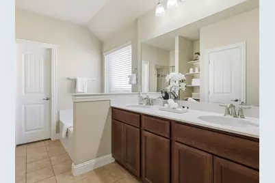 609 Racine Drive, Oak Point, TX 75068 - Photo 17