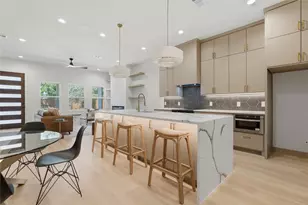 1327 E Waco Ave, Dallas, TX 75216 - Photo 13