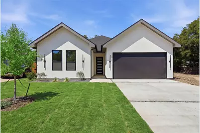 1327 E Waco Avenue, Dallas, TX 75216 - Photo 1