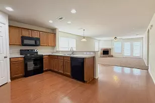 436 Emerald Creek Dr, Fort Worth, TX 76131 - Photo 5