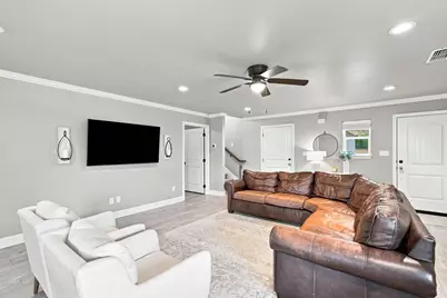 5101 Santa Fe Street, Granbury, TX 76048 - Photo 9