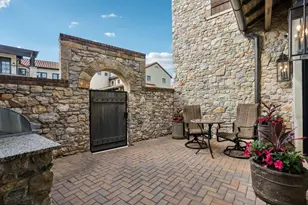 9 Catalonia Dr, Westlake, TX 76262 - Photo 17