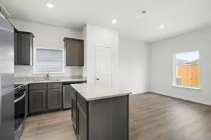1609 Harvester Dr, Fort Worth, TX 76140 - Photo 3