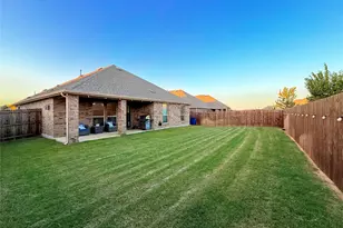 11008 Summer Rain Blvd, Aubrey, TX 76227 - Photo 23