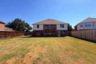 217 Green Acres Dr, Murphy, TX 75094 - Photo 5