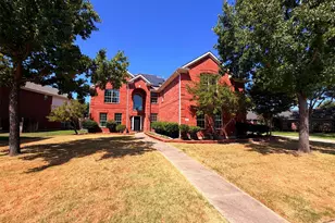 217 Green Acres Dr, Murphy, TX 75094 - Photo 1