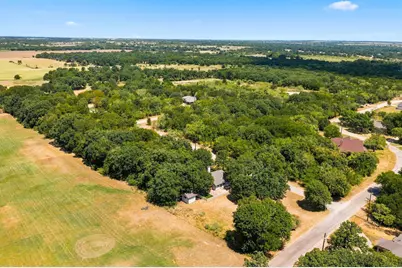 31003 Doe Run Court, Whitney, TX 76692 - Photo 33