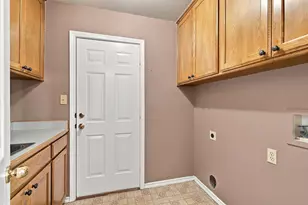 31003 Doe Run Ct, Whitney, TX 76692 - Photo 11