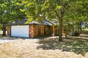 31003 Doe Run Ct, Whitney, TX 76692 - Photo 1