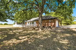 31003 Doe Run Ct, Whitney, TX 76692 - Photo 27