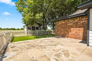 31003 Doe Run Ct, Whitney, TX 76692 - Photo 23