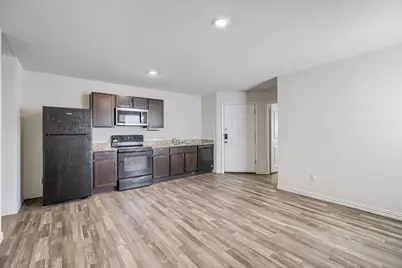 2005-2007 Jb Jackson Jr Boulevard, Dallas, TX 75210 - Photo 3